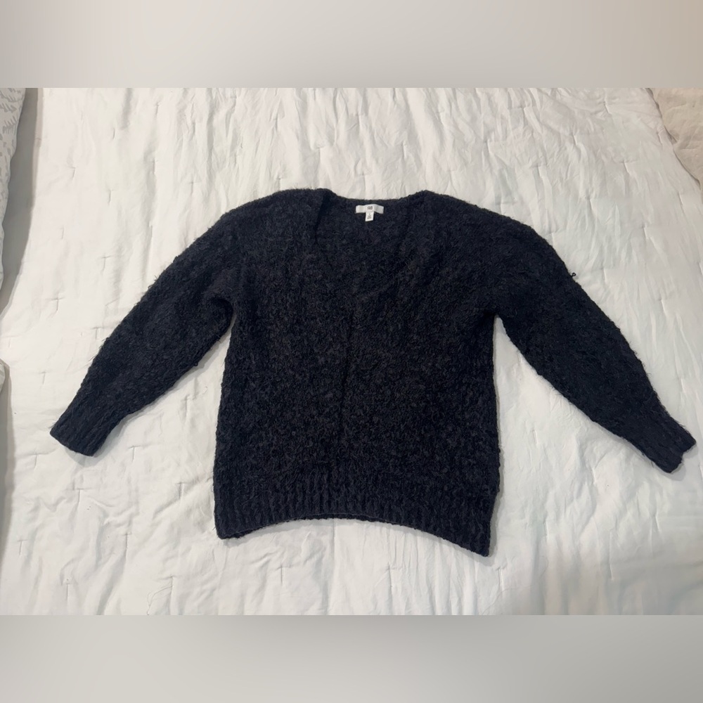 BP Nordstrom fuzzy v neck sweater S